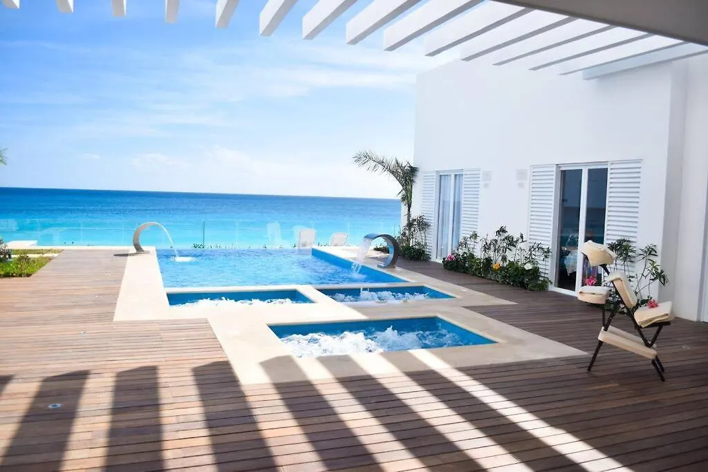 Apartment Estudio A Pie De Playa, Increibles Vistas, Amanecer, Atardecer, Balcon, Gym, Jacuzi, 1807 Cancun